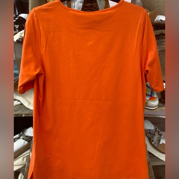 Orange beautiful woman’s shirt sleeve top, size small brand new - Picture 3 of 4